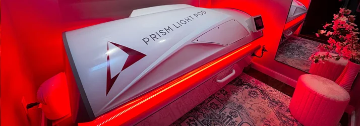 A closed but activated prism light pod
