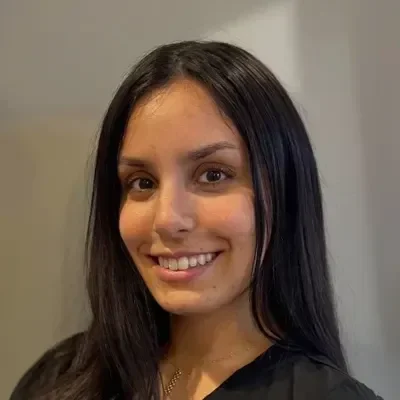 A headshot photo of Mariana